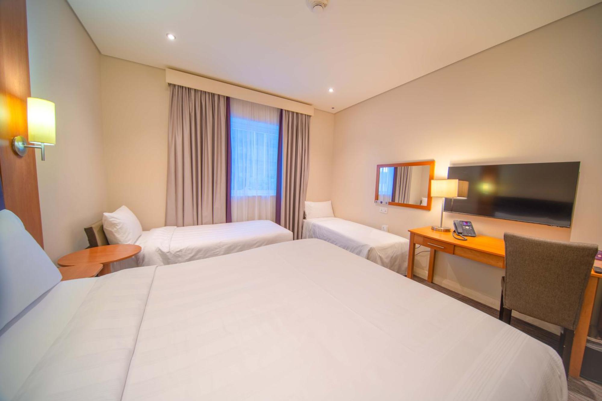 Premier Inn Abu Dhabi Capital Centre Exterior photo