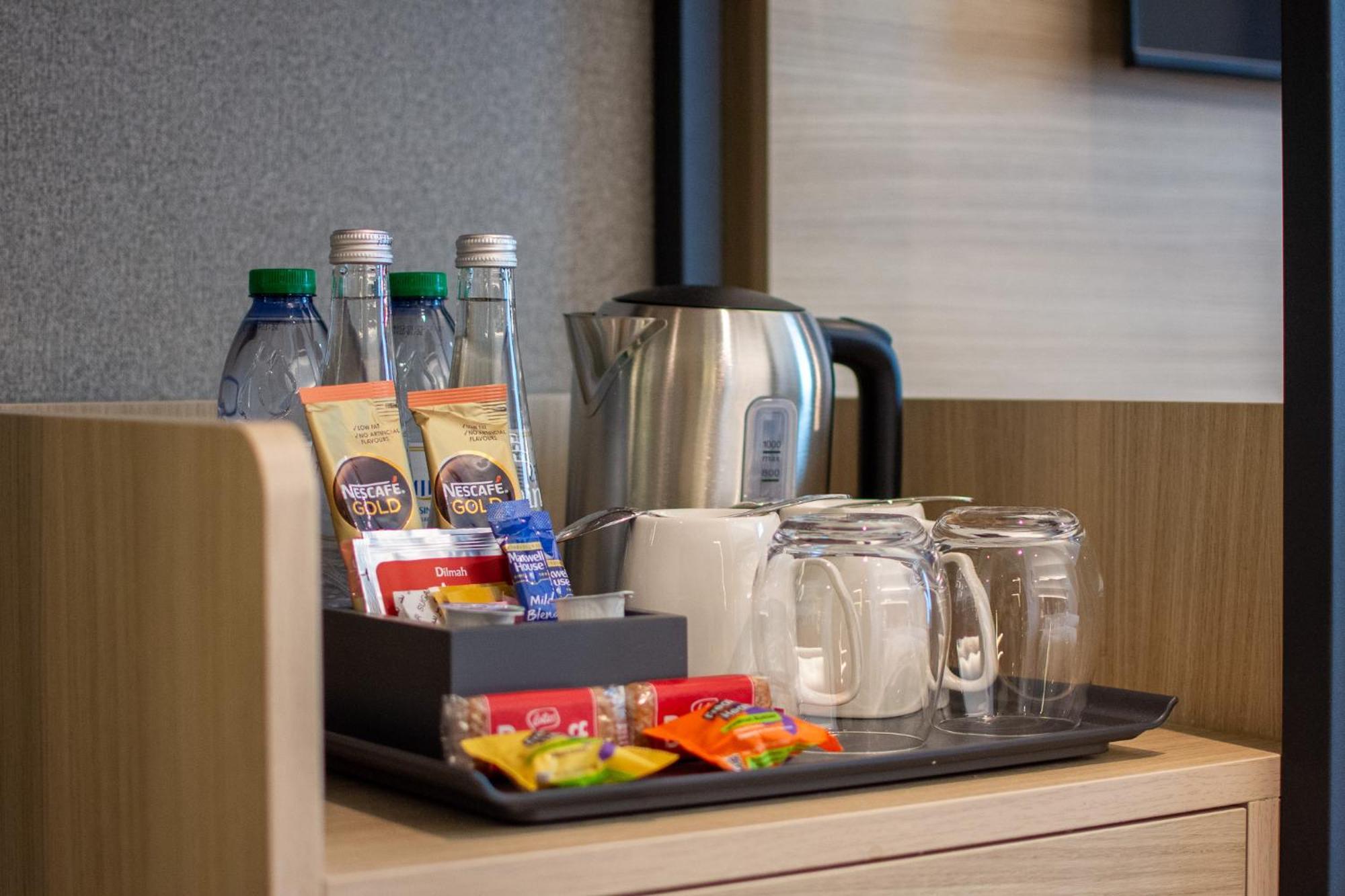 Premier Inn Abu Dhabi Capital Centre Room photo
